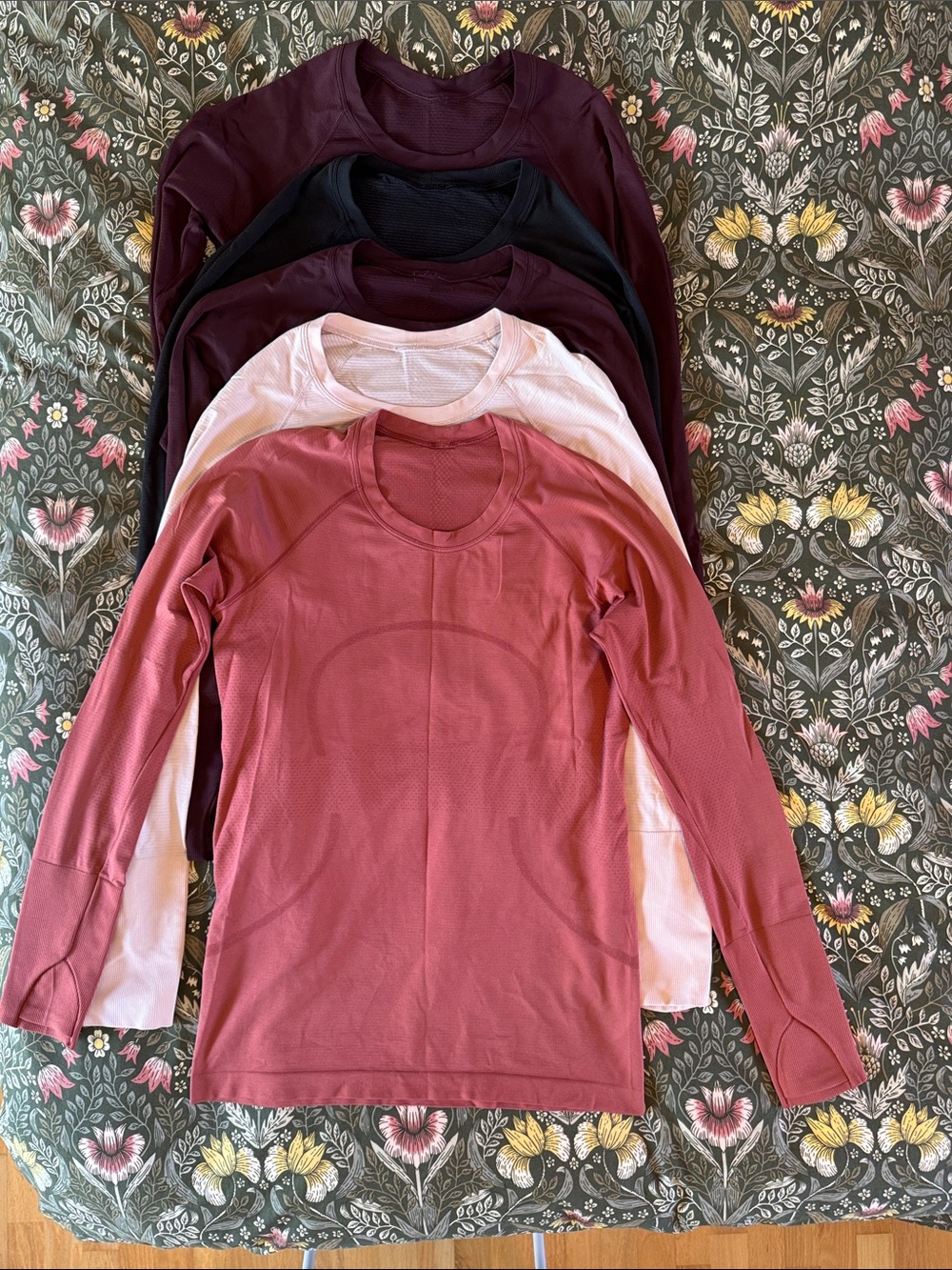 lululemon “Swiftly Tech 2.0” Long Sleeve top, 5 available size 10